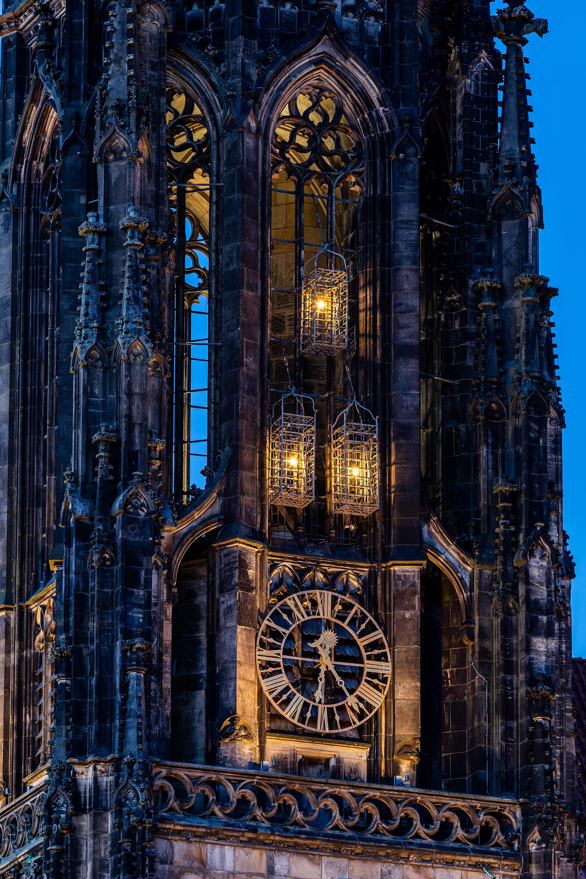 Les trois cages suspendues à la tour de l’église Saint-Lambert à Münster