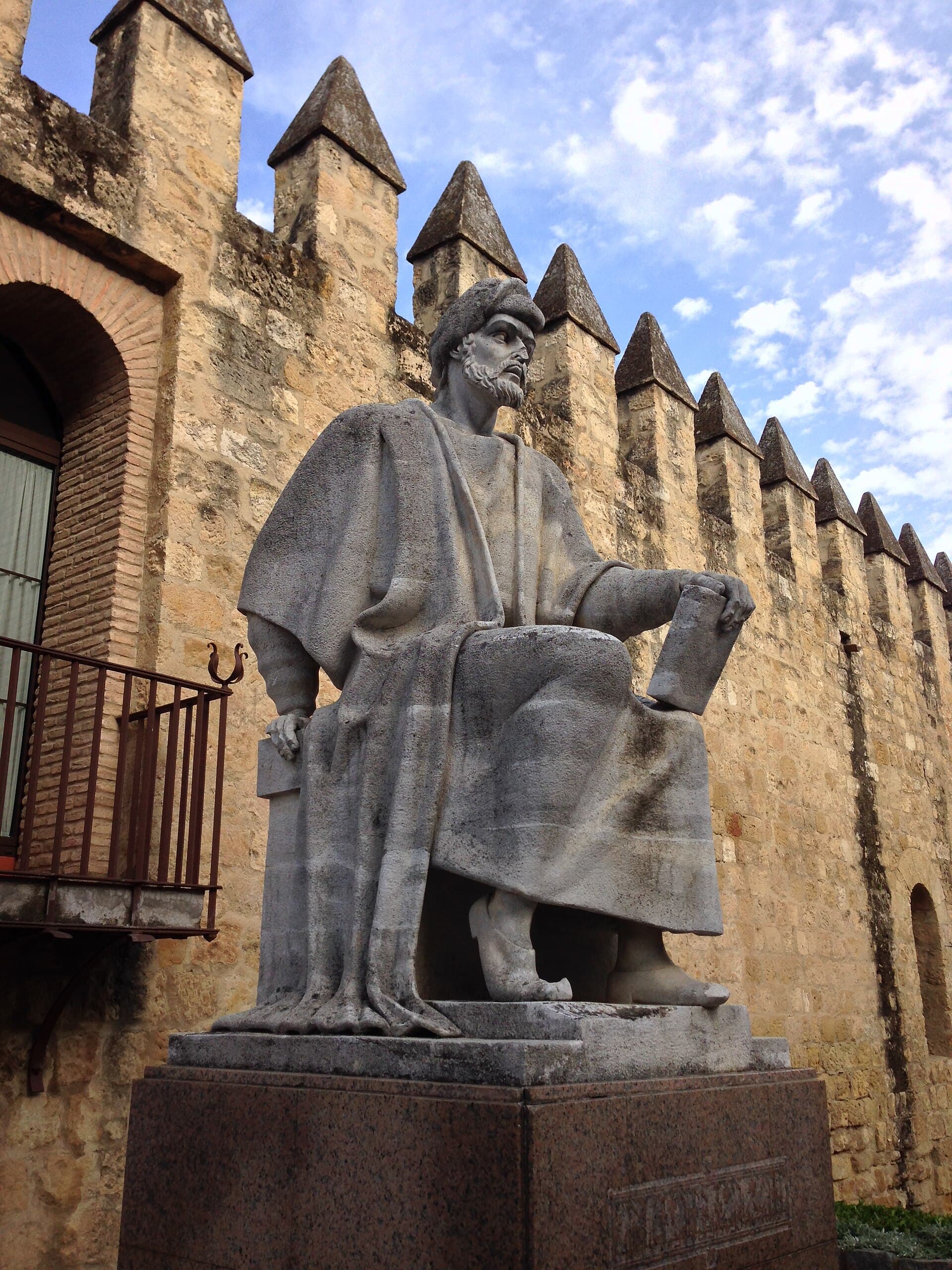 Statua di Averroè a Cordova, il difensore dei filosofi