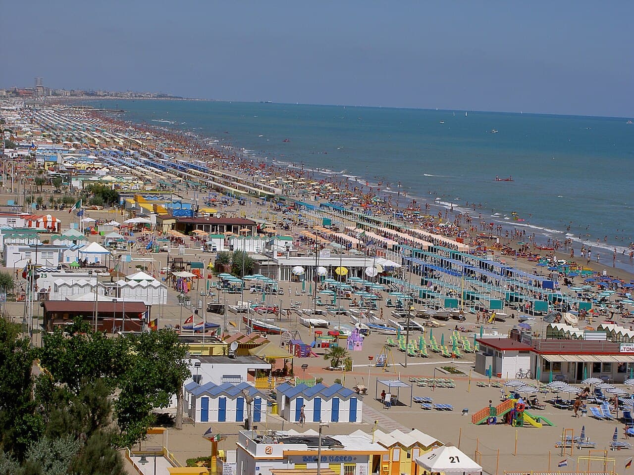 Plaża w Riccione na wybrzeżu Adriatyku