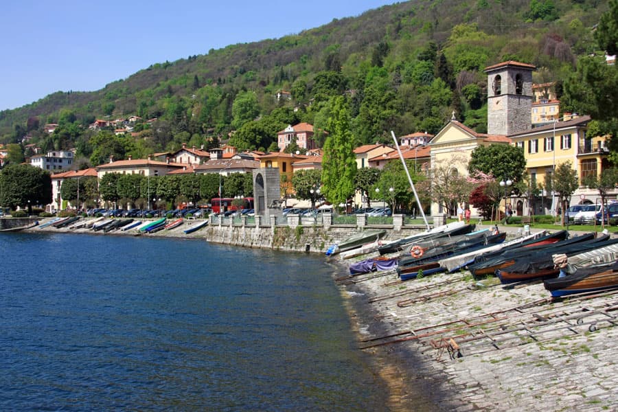 Le rivage de Suna à Verbania, au bord du lac Majeur