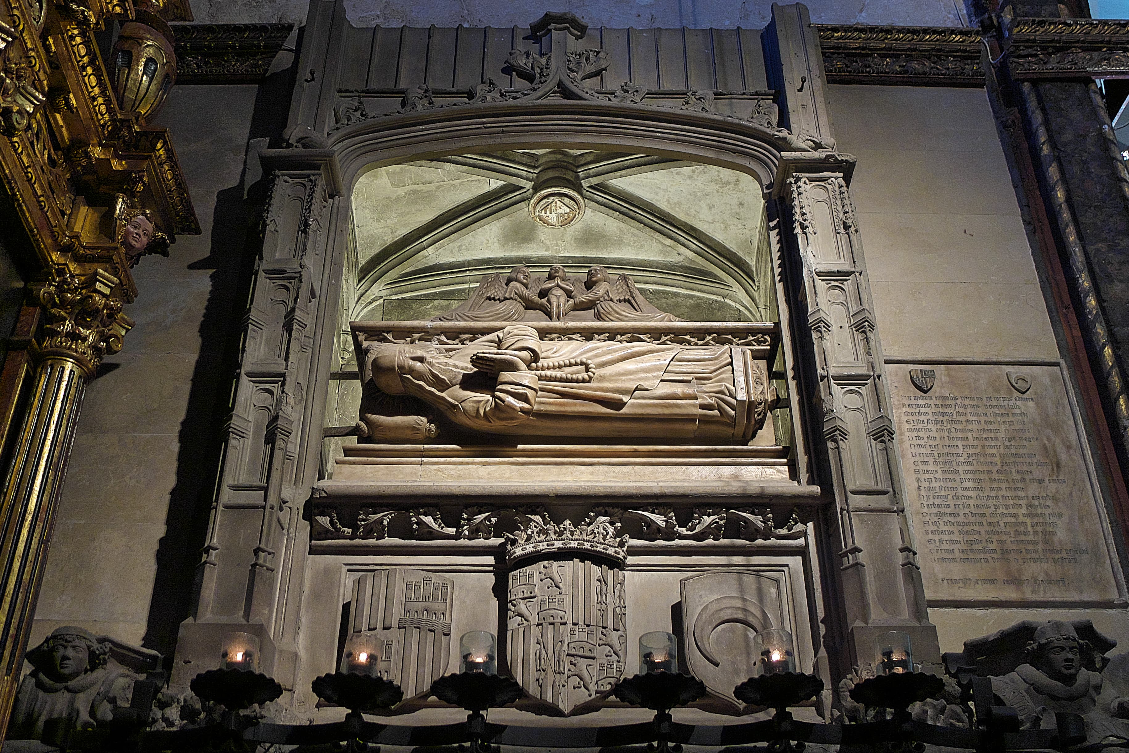 La tomba di Raimondo Lullo nella basilica di San Francesco a Palma