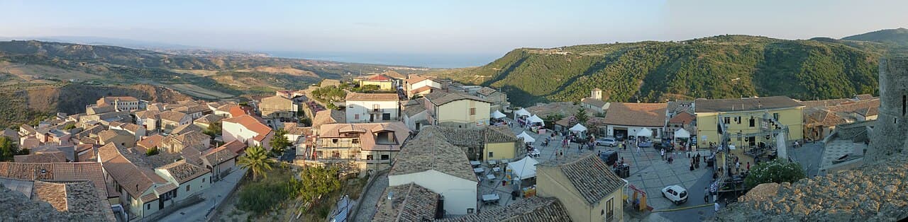 Panorama von Squillace in Kalabrien, Geburtsort Cassiodors