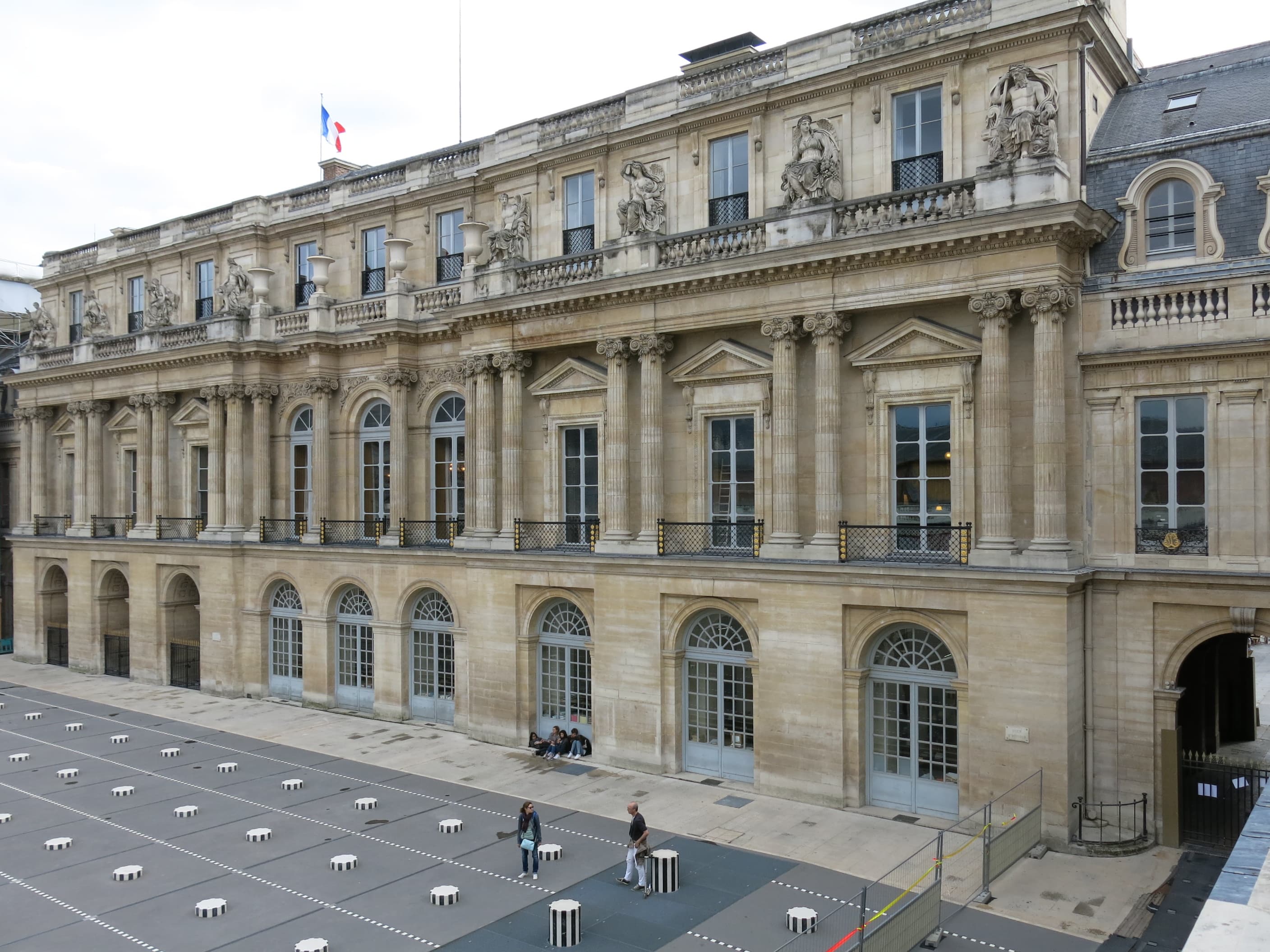 Rückfassade des Staatsrats im Palais-Royal in Paris