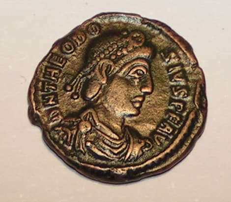 Moneda romana del emperador Teodosio I