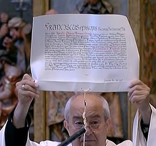 Verlesung der päpstlichen Bulle bei der Bischofsweihe von José Luis Retana in Plasencia, 2017