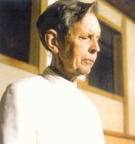 Porträt des Jesuitenpaters Hugo Enomiya-Lassalle.