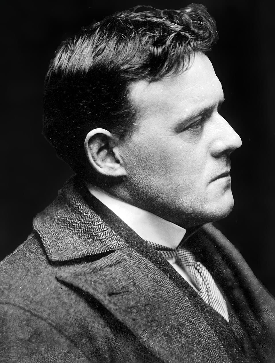Fotografisches Porträt von Hilaire Belloc um 1910.