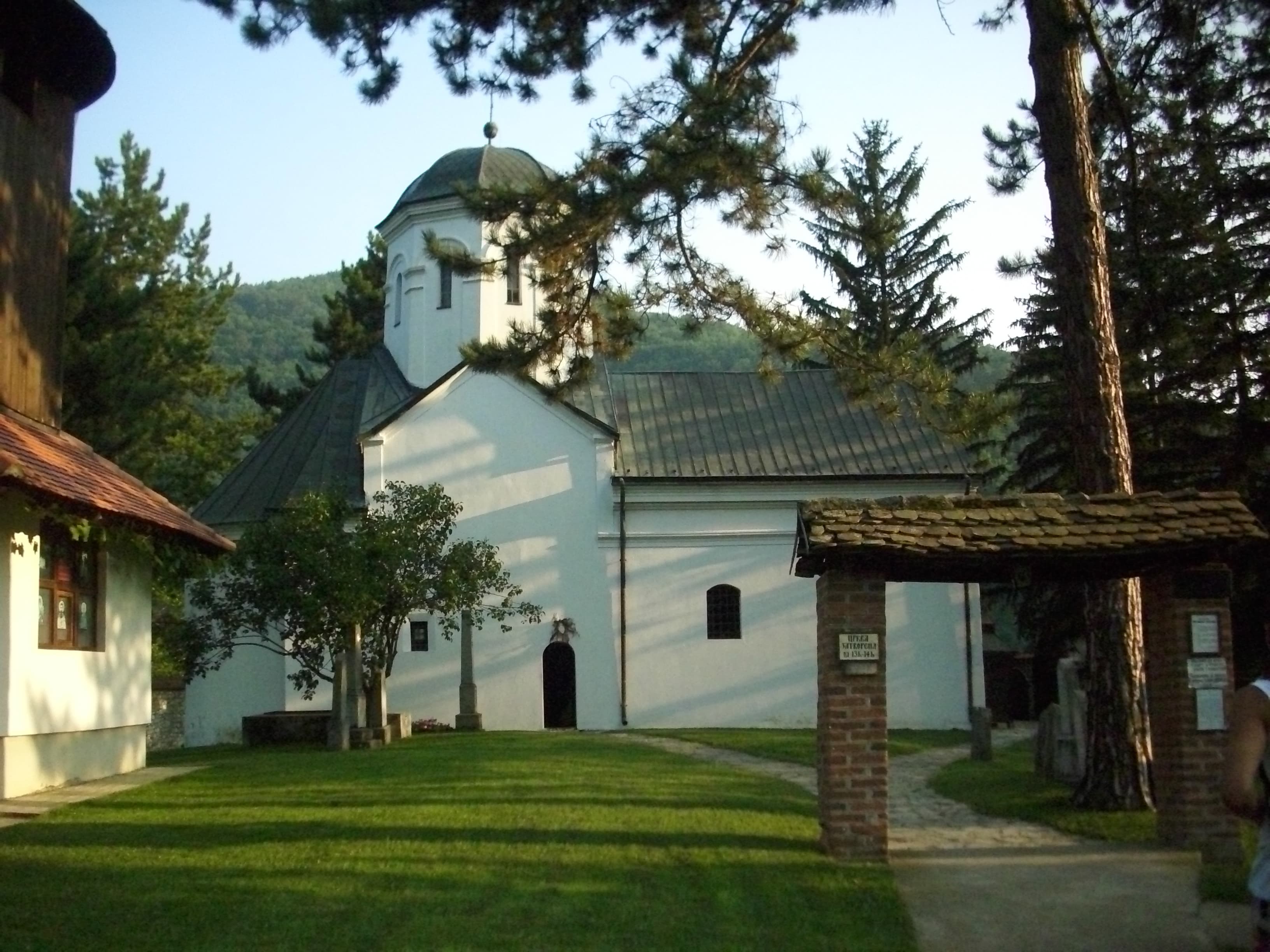 Kirche des Klosters Ćelije, fotografiert im Juli 2010