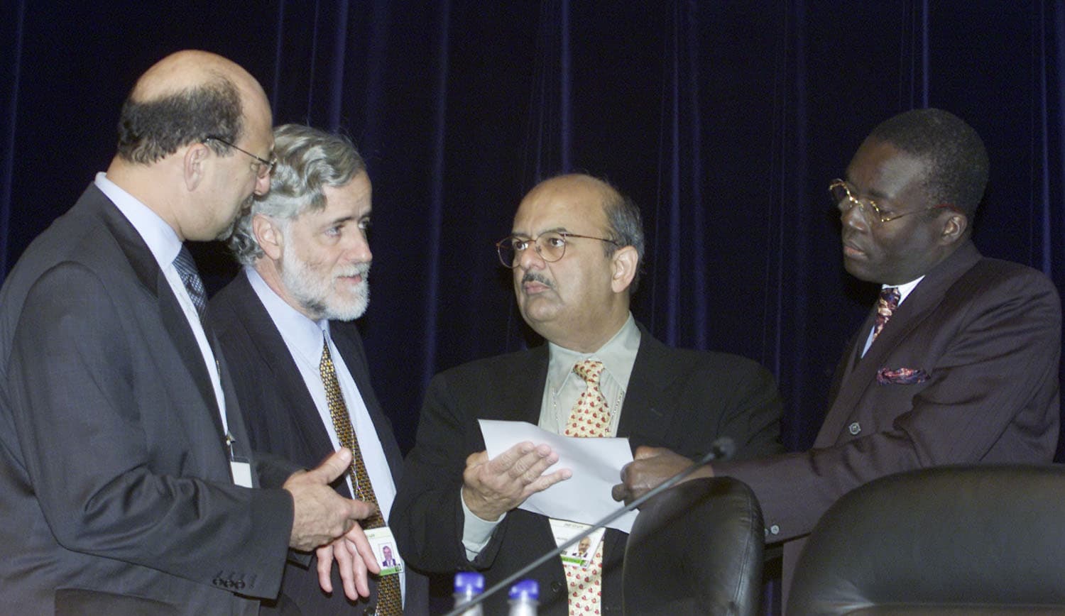 Trevor Manuel, Eduardo Aninat, Shailendra Anjaria et Cheikh Ibrahima Fall aux assemblées du FMI et de la Banque mondiale en 2000