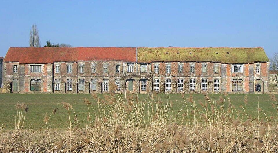 Definitorium der alten Abtei Cîteaux, in Burgund erhaltenes Gebäude