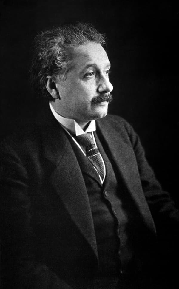Photographie d'Albert Einstein (1879-1955), prix Nobel de physique 1921.