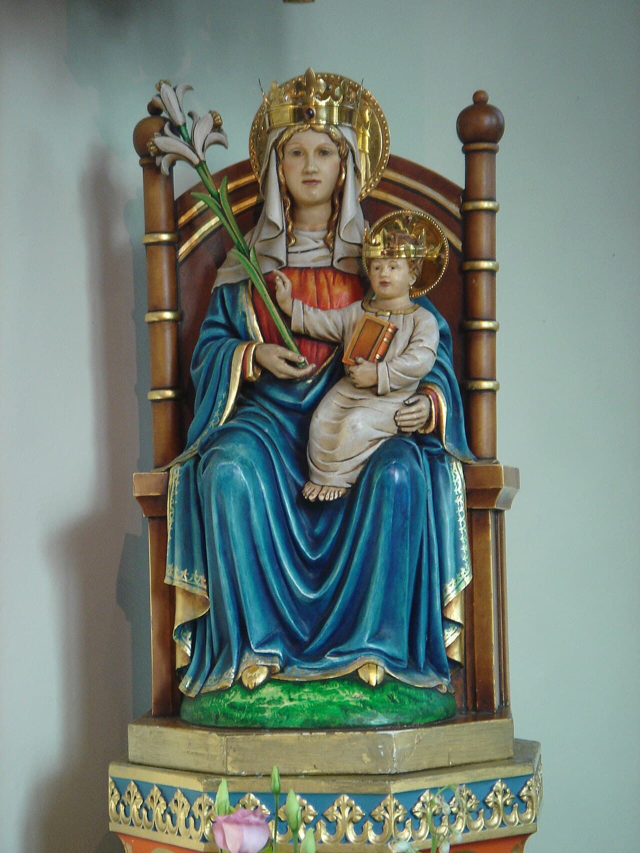 Statue of Our Lady of Walsingham