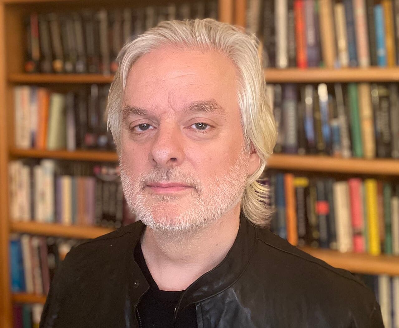 Portrait du philosophe David Chalmers.