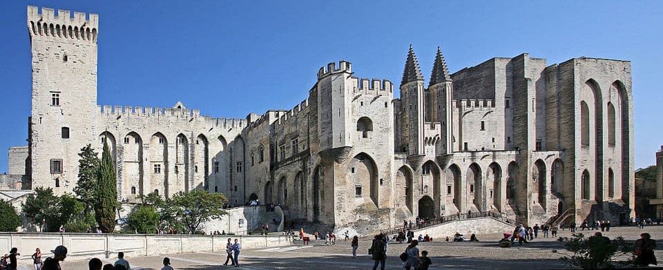 Palacio de los Papas de Aviñón, sede de los papas durante el papado de Aviñón y el cisma