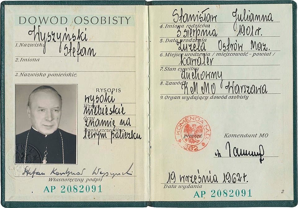 Carte d'identité du cardinal Stefan Wyszyński