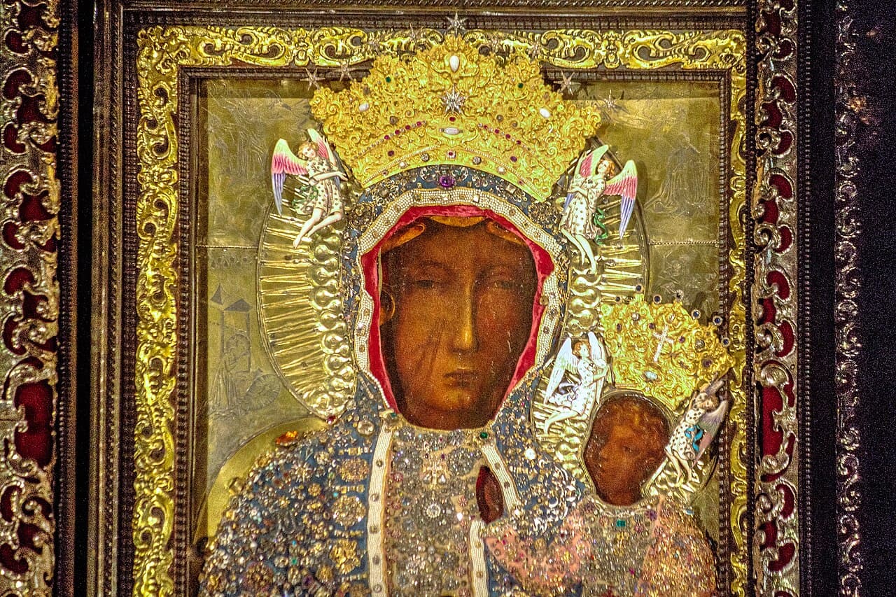 Чёрная Дева Ченстоховы и Младенец в своих венцах