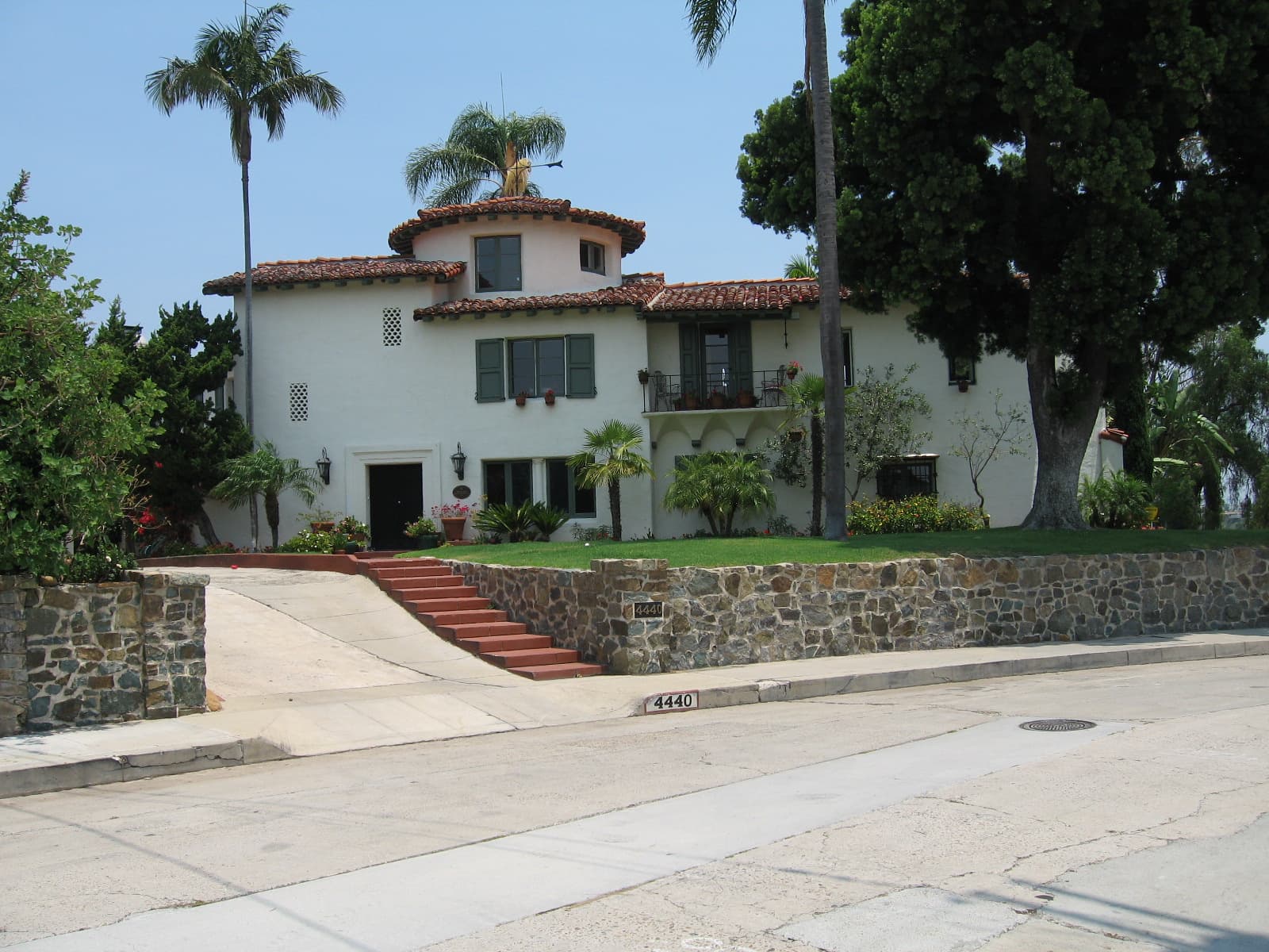 Beth-Sarim w San Diego, dom zbudowany dla patriarchów oczekiwanych przez Rutherforda