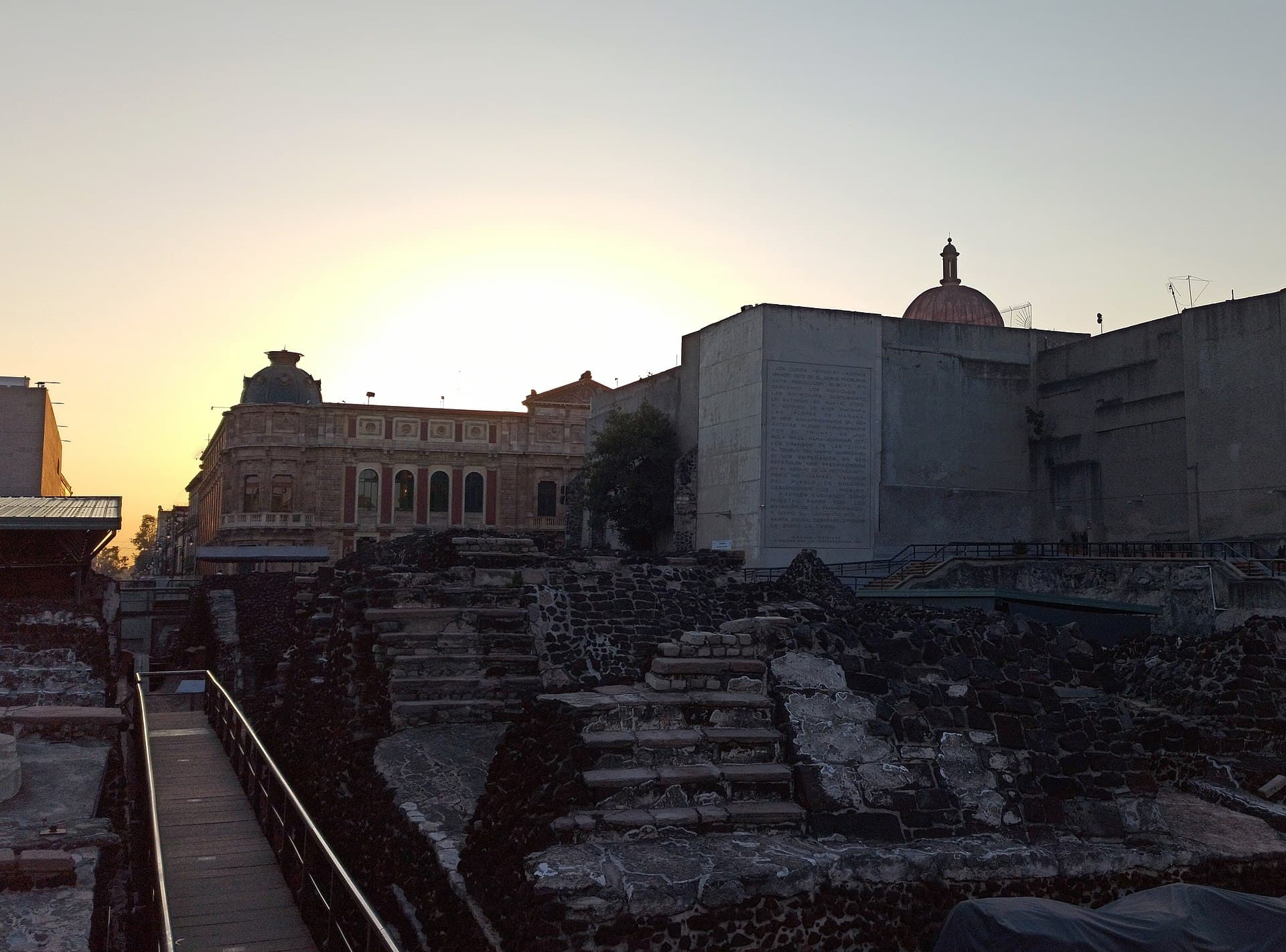 Der Templo Mayor von Tenochtitlan, einst zentraler Ort der aztekischen Menschenopfer, heute von Archäologen im Herzen von Mexiko-Stadt ergraben