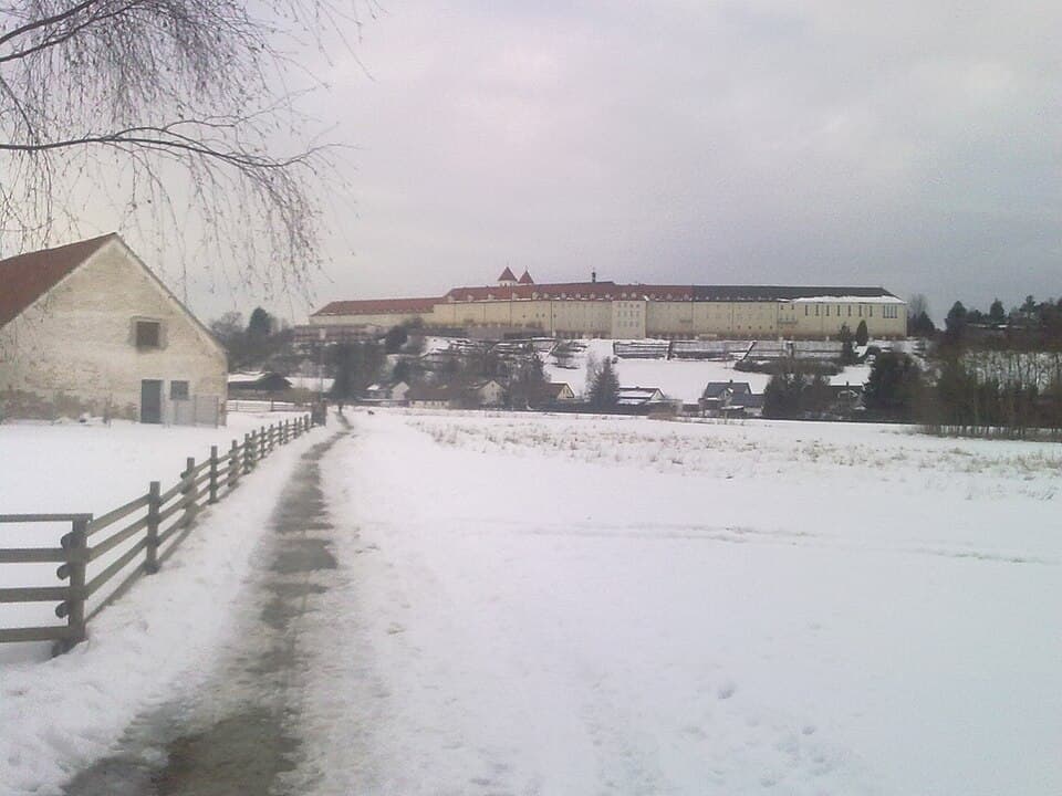 Vue du couvent de Mallersdorf en Bavière, maison-mère des sœurs hospitalières
