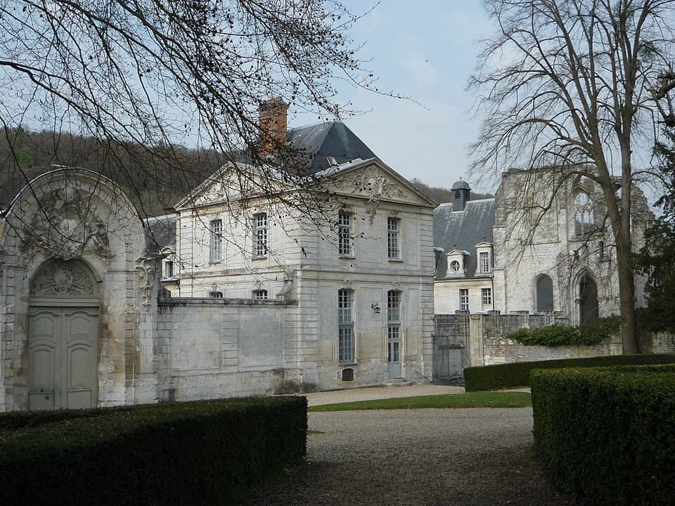 Saint-Wandrille Abbey, a place linked to Louis Bouyer's conversion and burial