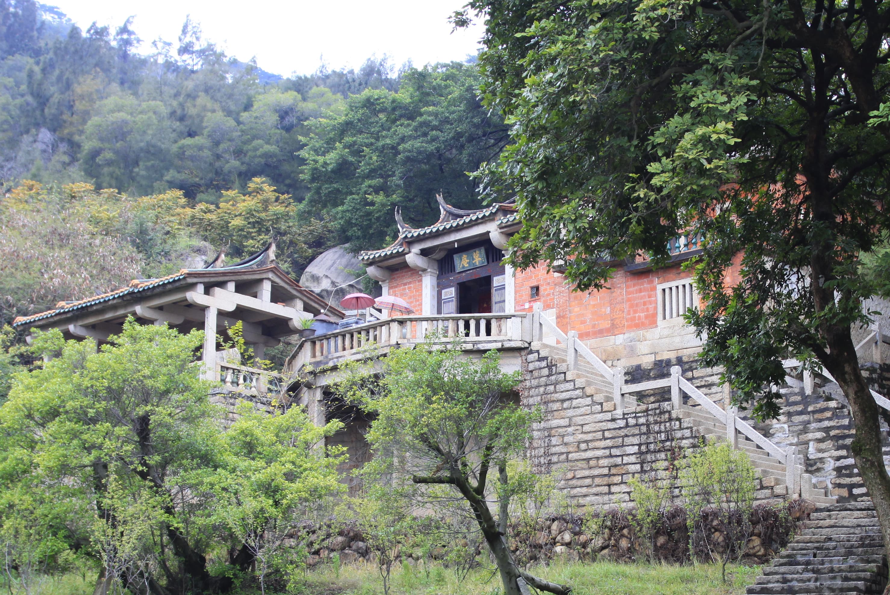 The Cao'an temple in Fujian, in its wooded setting
