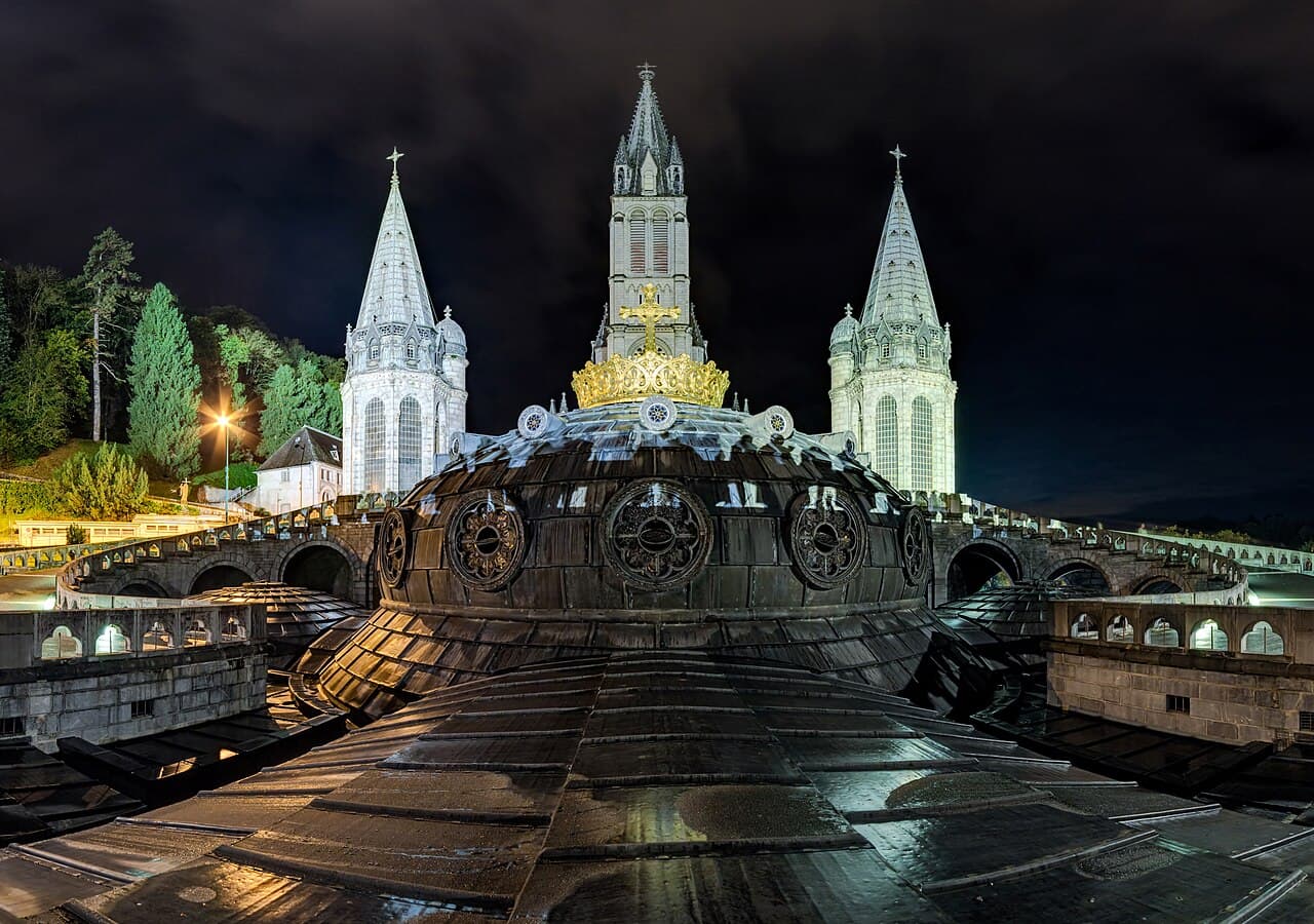 Basilique Notre-Dame du Rosaire à Lourdes