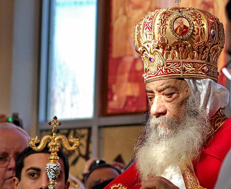 Le pape copte Shenouda III pendant une liturgie en 2007