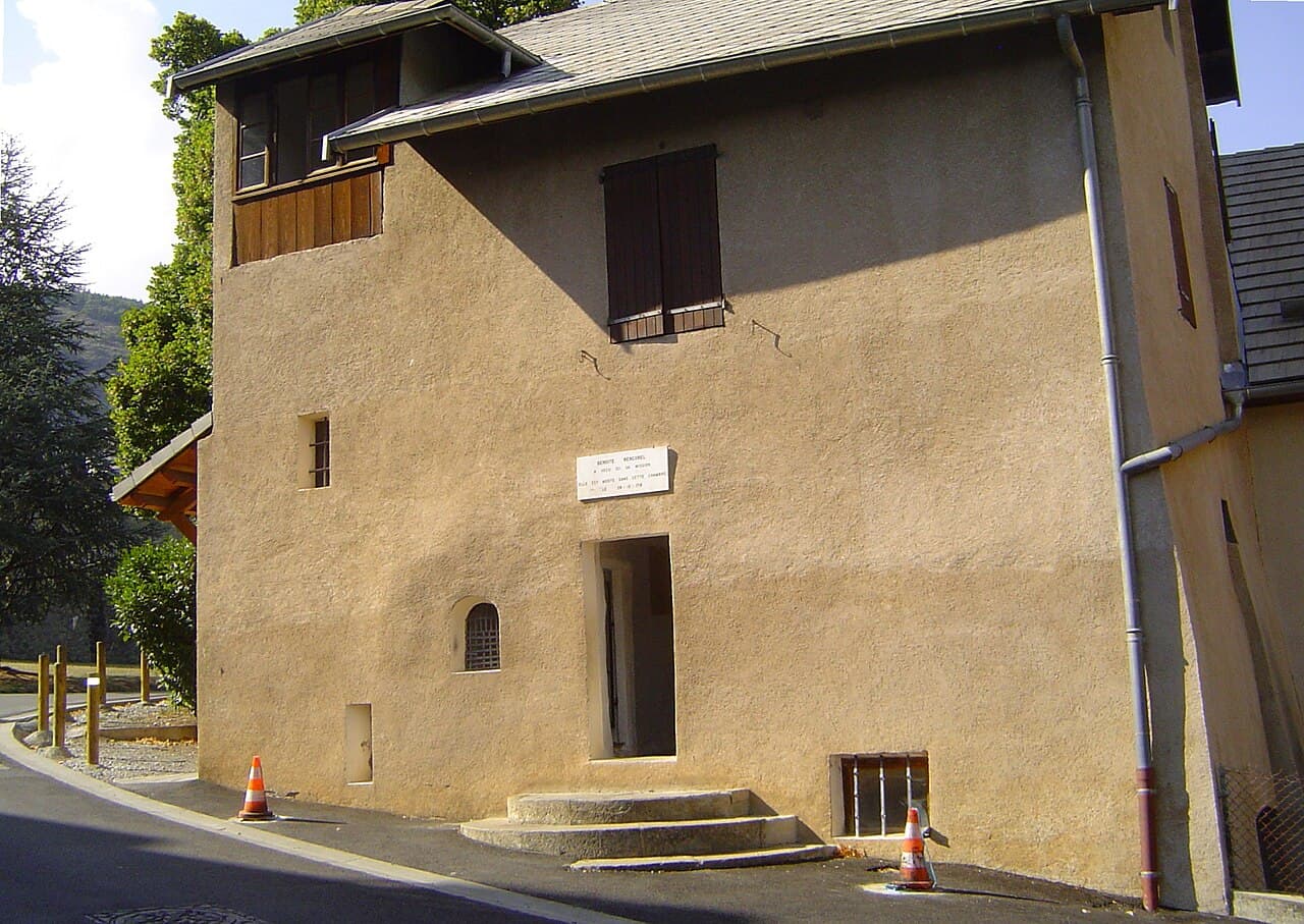 Laus'da Benoîte'in evi