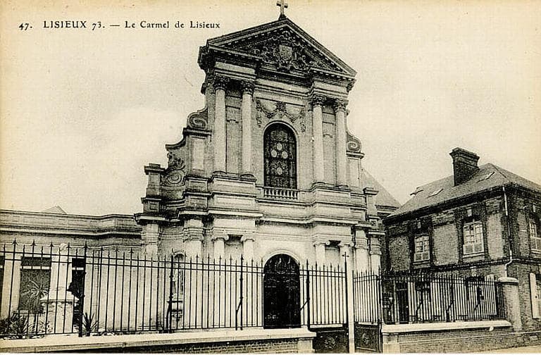 Old postcard of the facade of the Lisieux Carmel around 1900