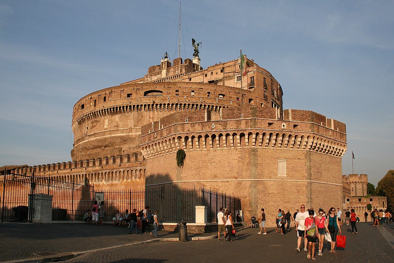 Castel Sant'Angelo w Rzymie, papieska twierdza wzmocniona przez Aleksandra VI