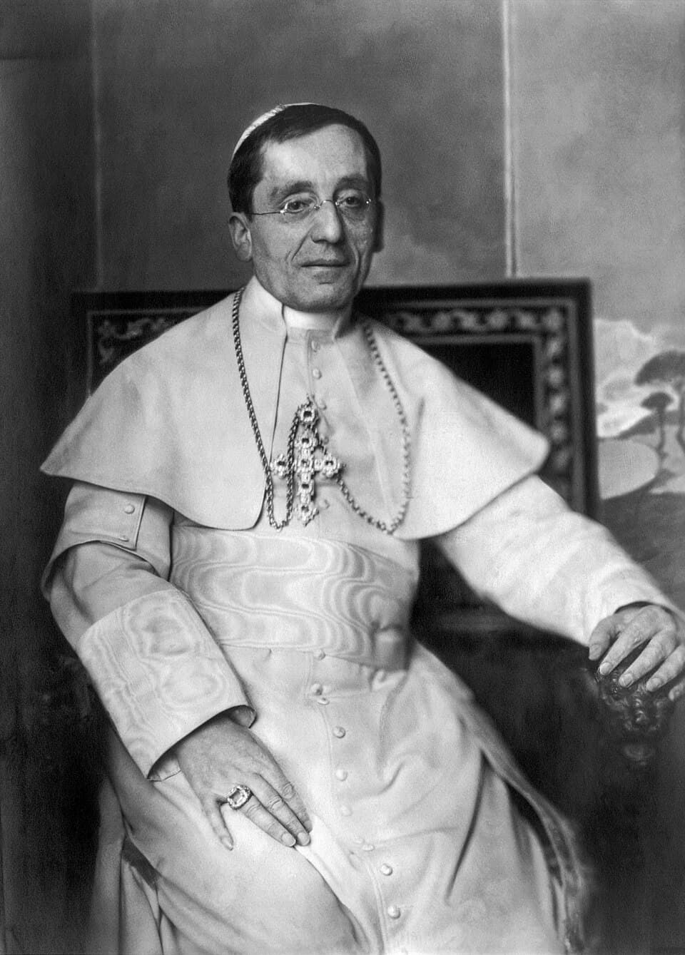 Ritratto fotografico di papa Benedetto XV intorno al 1915