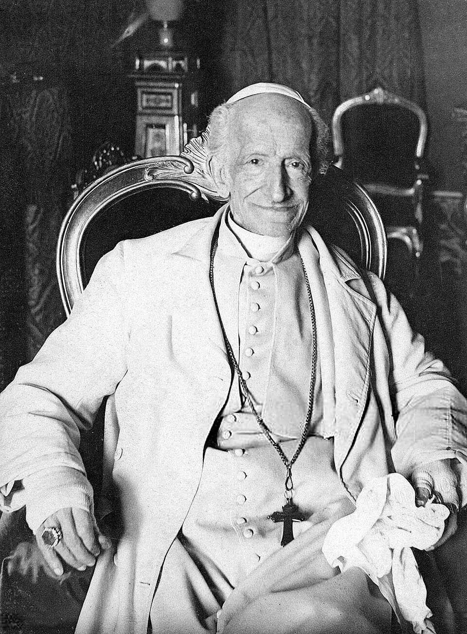Papst Leo XIII. im Chorgewand, Fotografie um 1887
