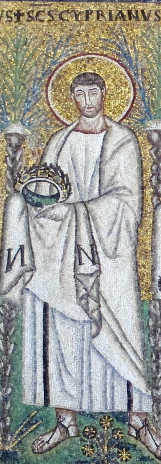 Frühchristliches Mosaik des heiligen Cyprian von Karthago in Sant'Apollinare Nuovo in Ravenna
