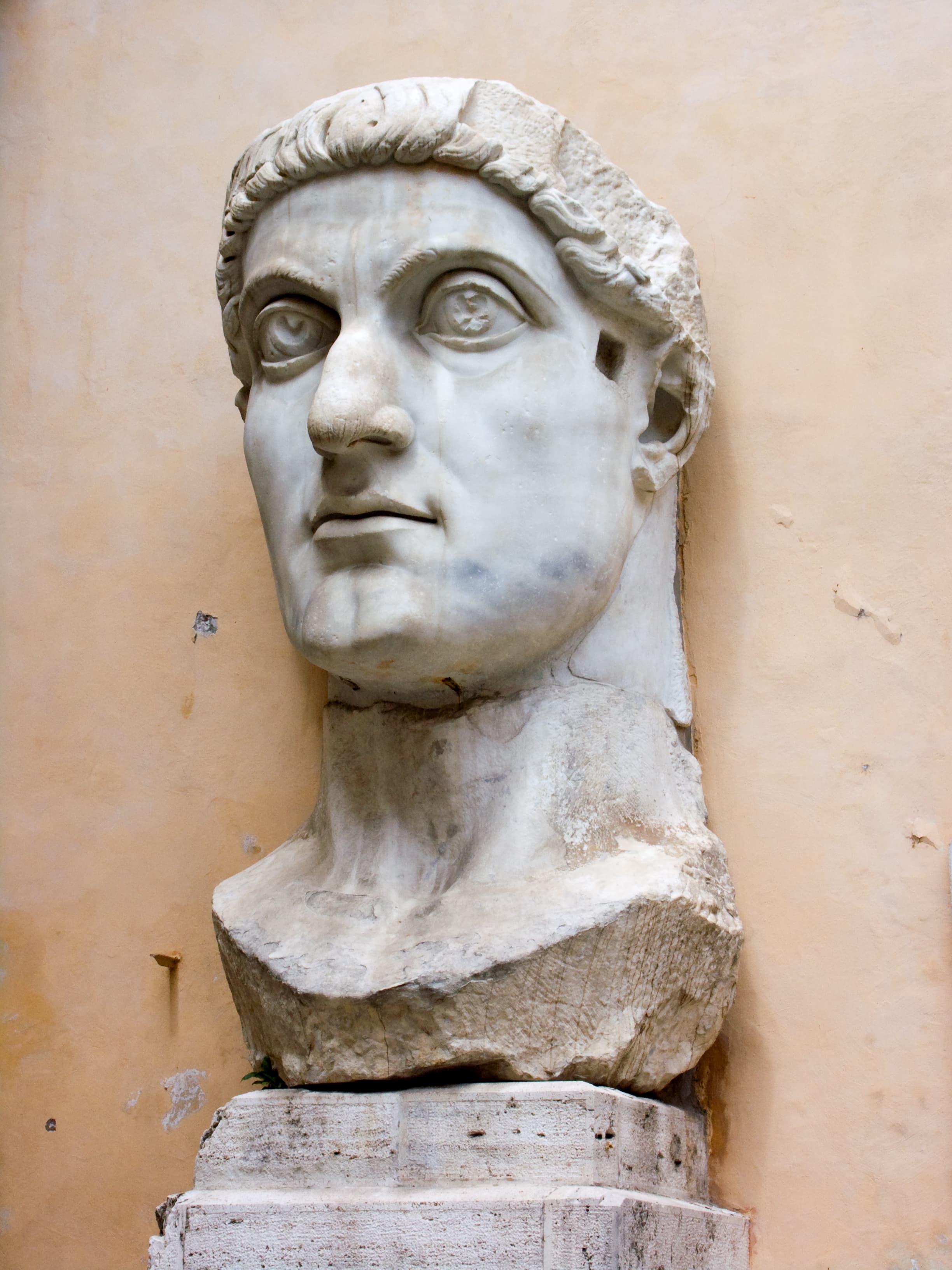 Kolossaler Marmorkopf Kaiser Konstantins, Kapitolinische Museen