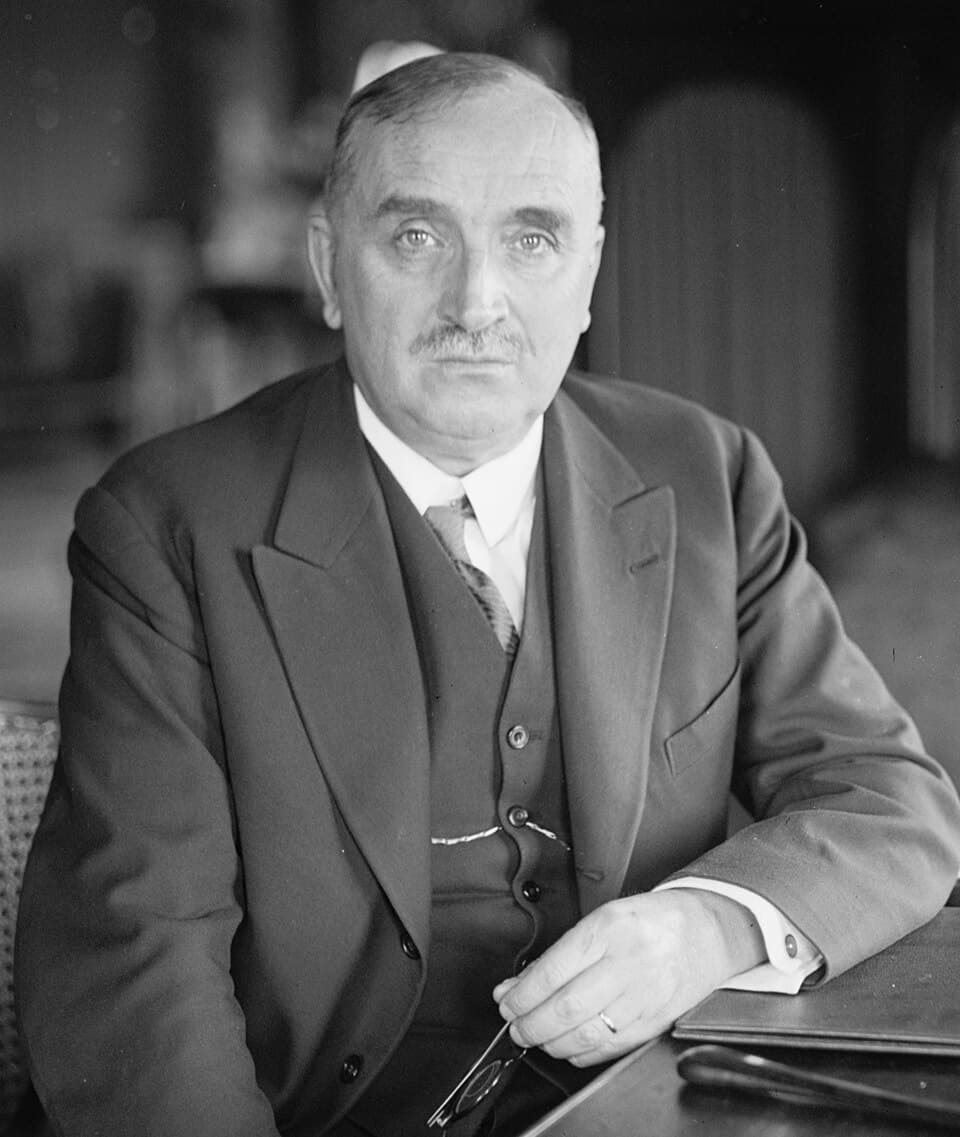 Retrato fotográfico de Paul Claudel cerca de 1927