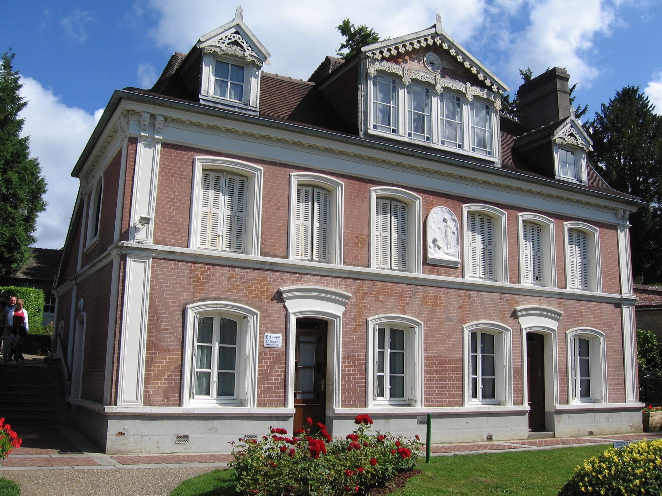 Fachada dos Buissonnets, casa de infância de Teresa em Lisieux