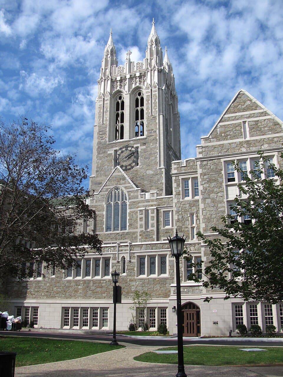 Gasson Hall, edificio simbolo del Boston College.