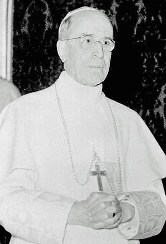 Photograph of Pope Pius XII in April 1958