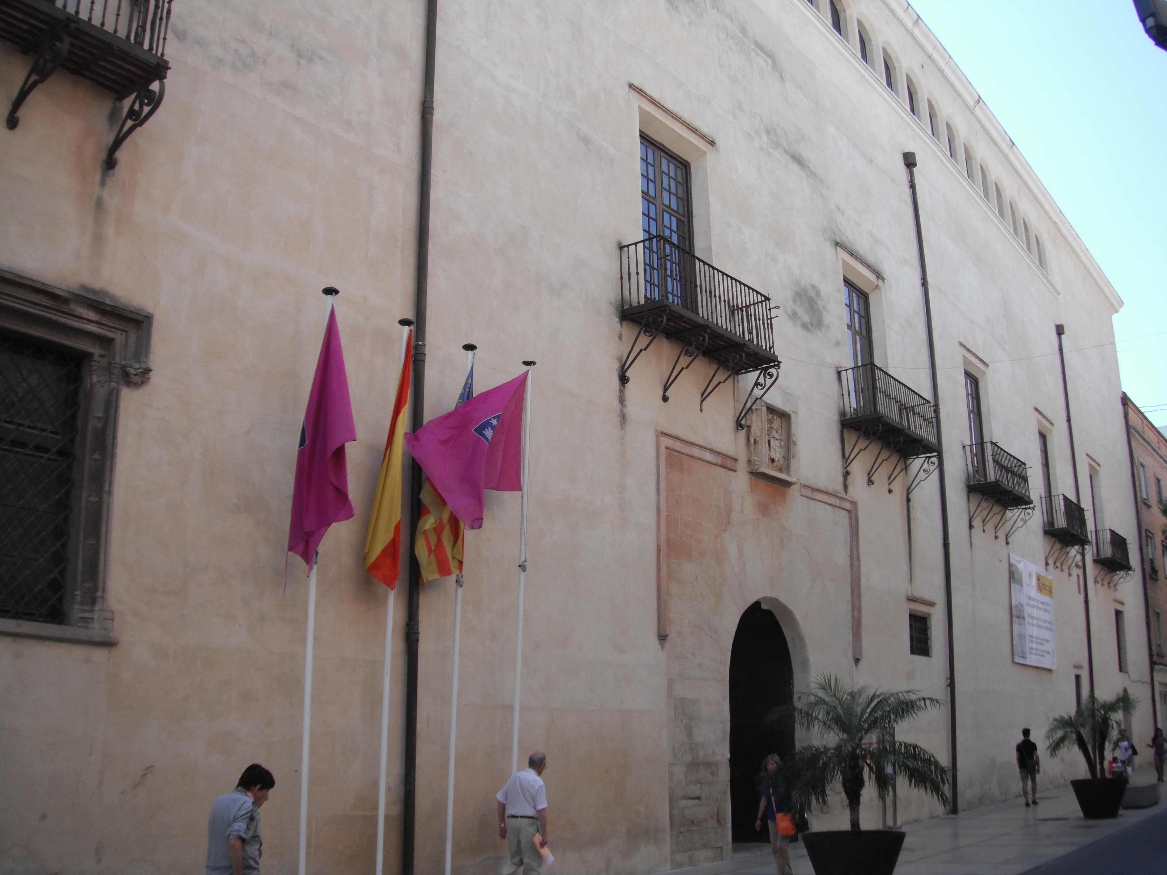 Fachada do Paço Ducal de Gandía, local de nascimento de São Francisco de Borja.