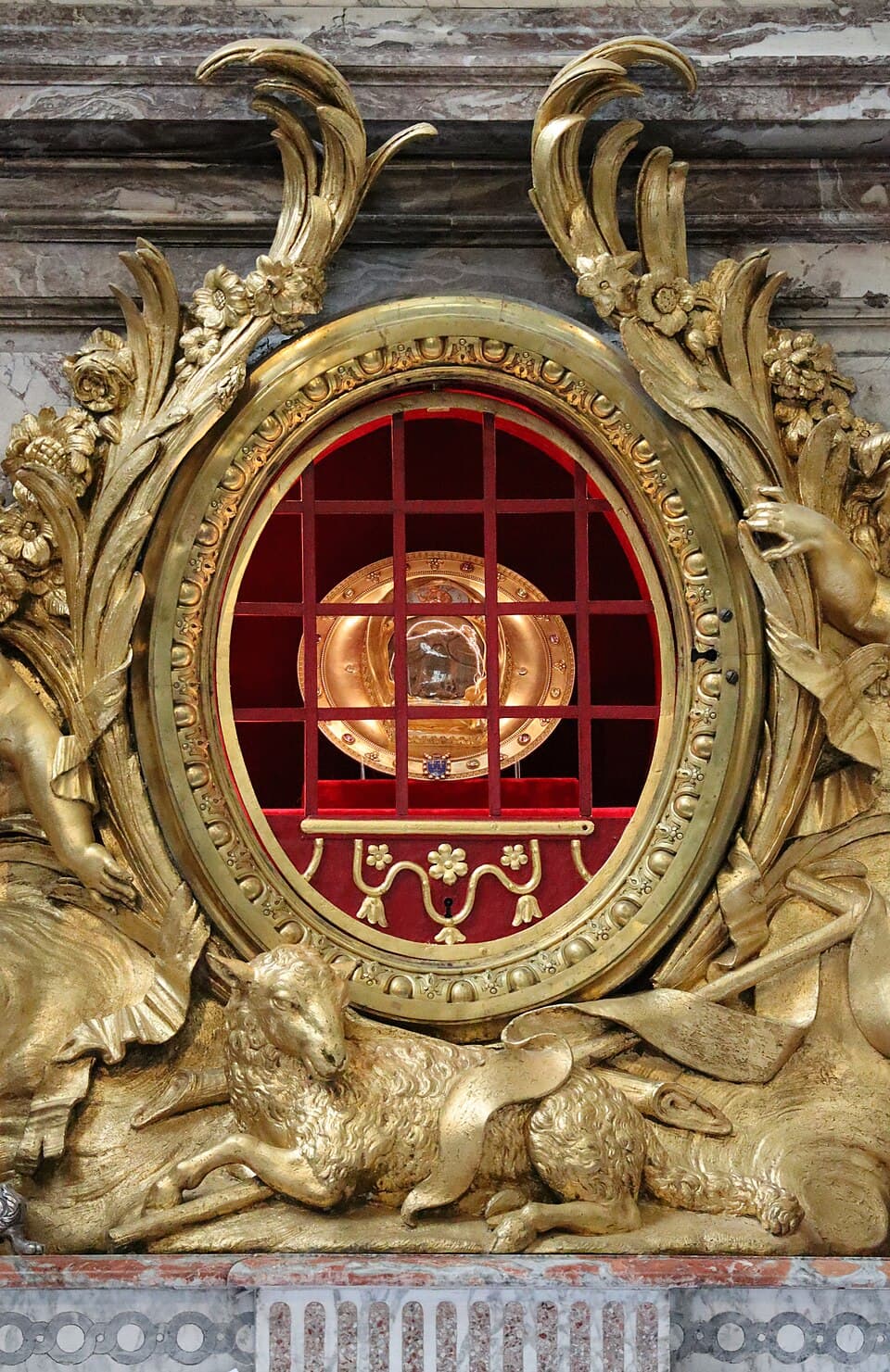 Reliquiario del capo di Giovanni Battista nella cattedrale di Amiens