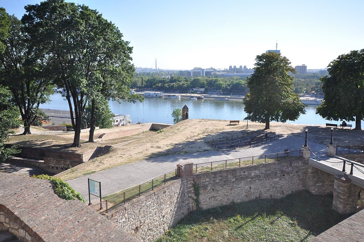 Twierdza Belgrad u zbiegu Dunaju i Sawy, widok na miejsce oblężenia z 1456 roku