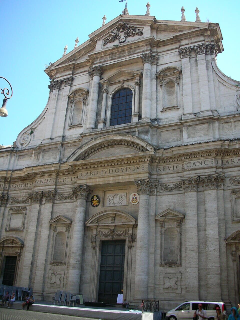 Fassade der Kirche Sant’Ignazio in Rom, wo Robert Bellarmin ruht