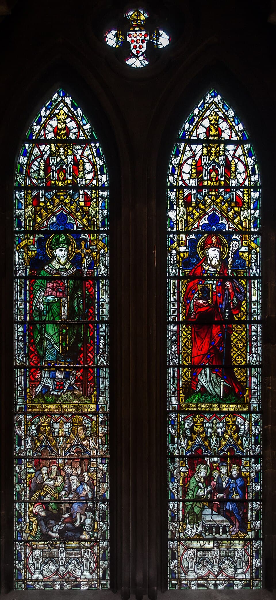 Vitrail de la cathédrale de Worcester représentant saint Oswald et saint Wulfstan