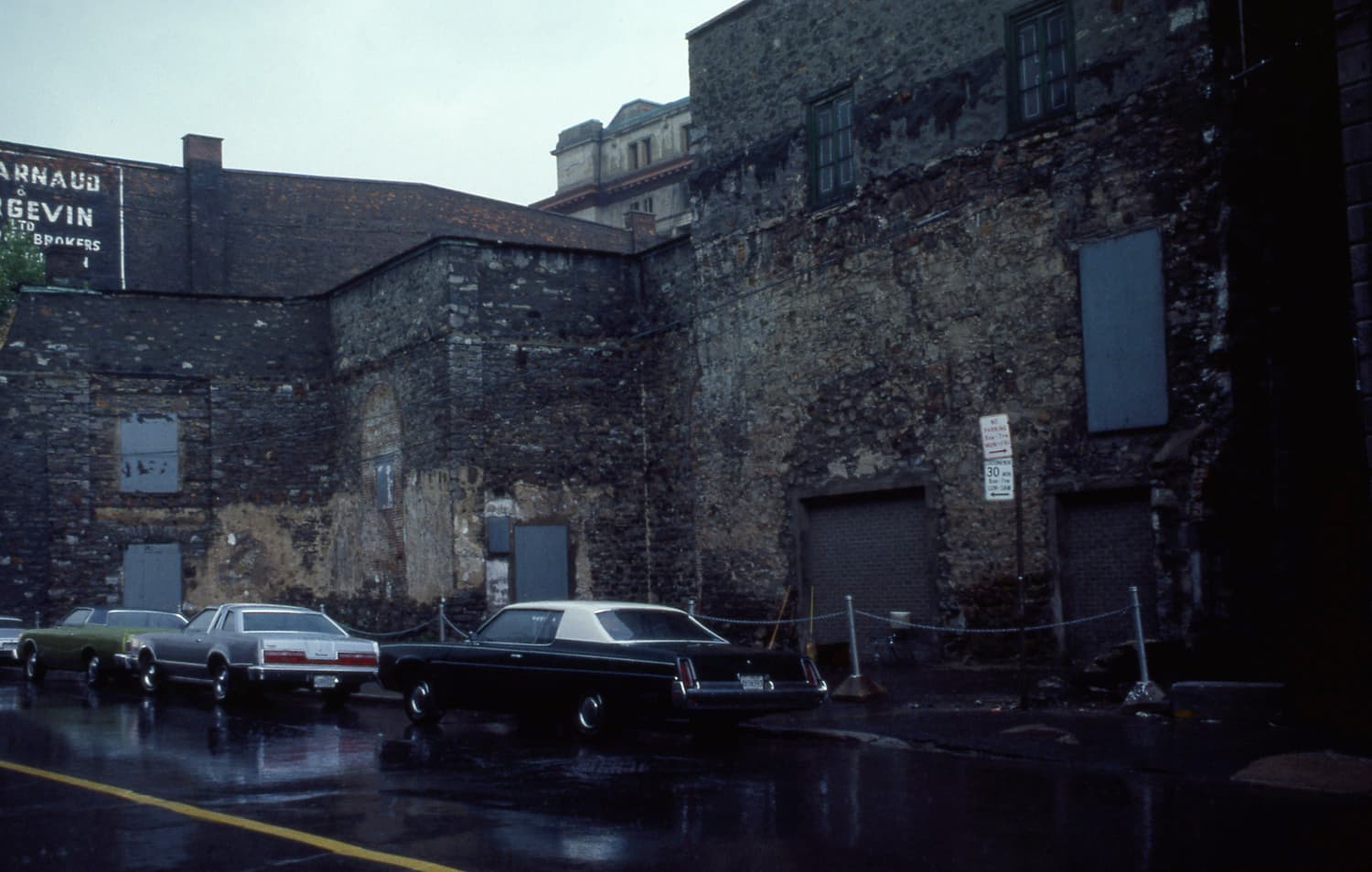 Remains of the chapel of the former General Hospital, rue Saint-Pierre in Montreal, in 1980