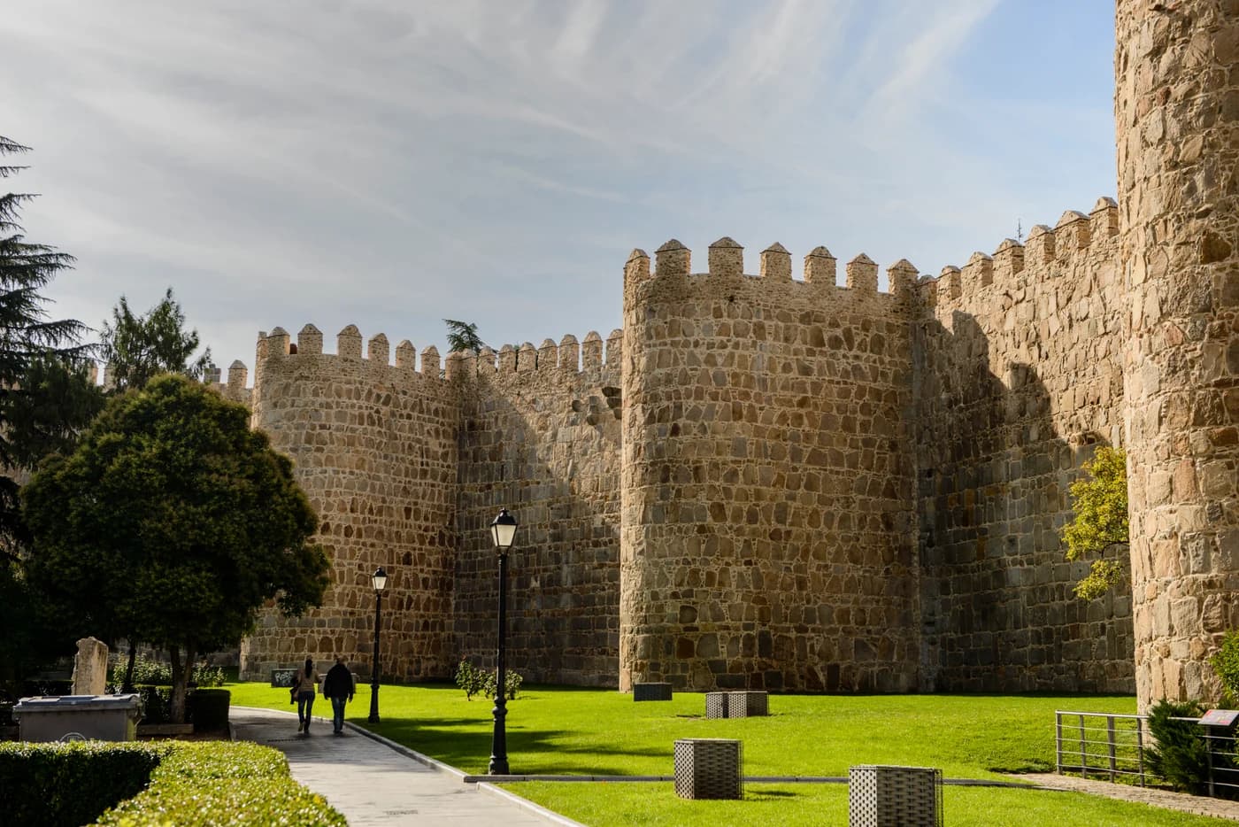 Die Stadtmauern der kastilischen Stadt Ávila