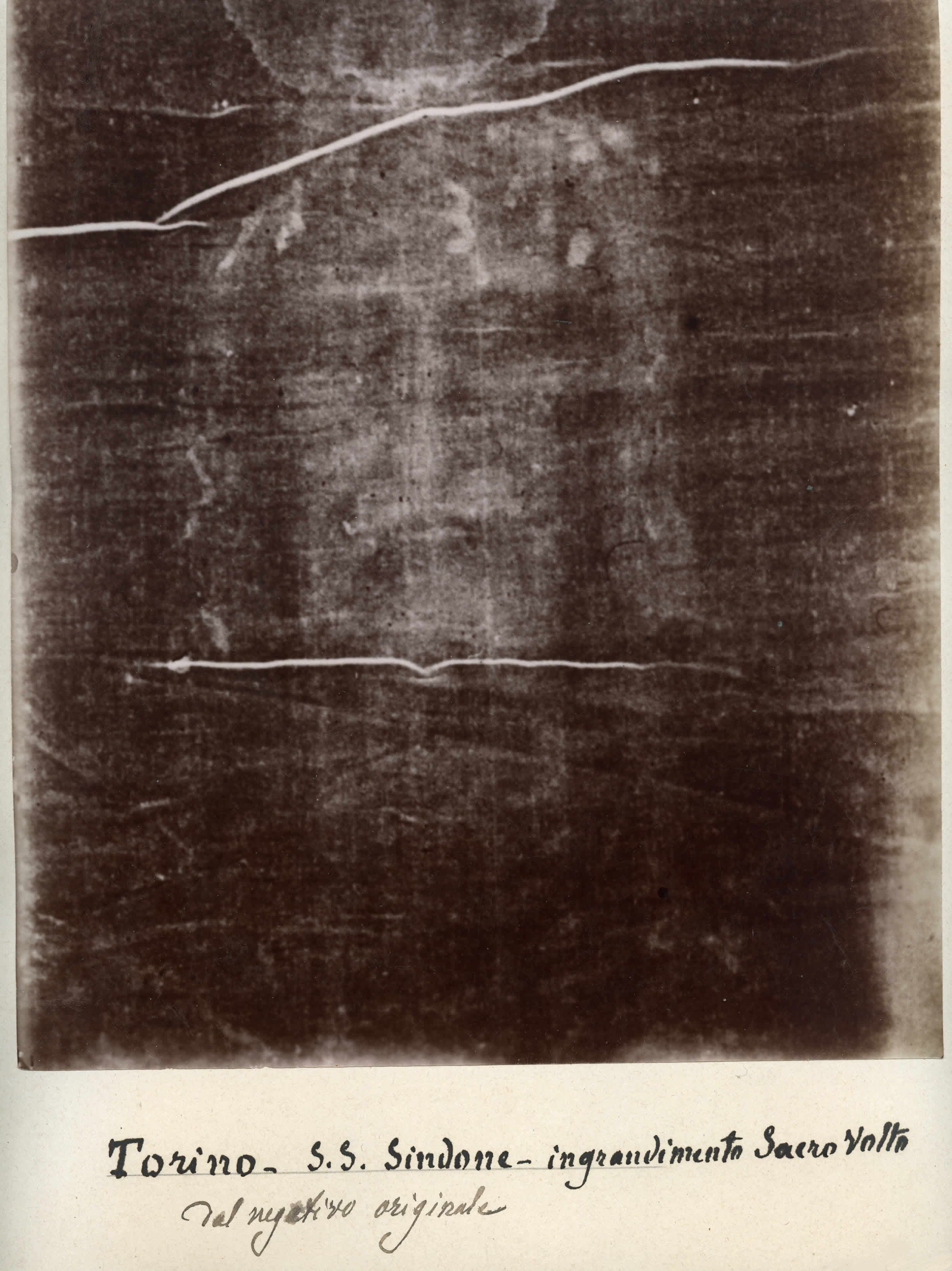 Antlitz des Turiner Grabtuchs auf einem Abzug nach dem fotografischen Negativ von Secondo Pia aus dem Jahr 1898.