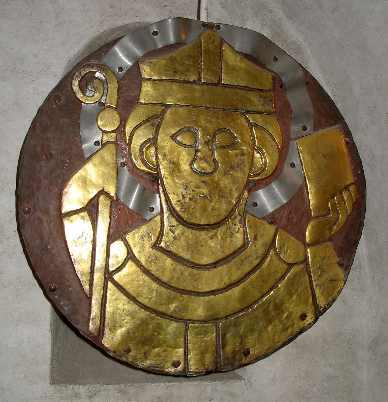 San Corrado di Costanza sulla lastra di rame nella cripta del duomo di Costanza