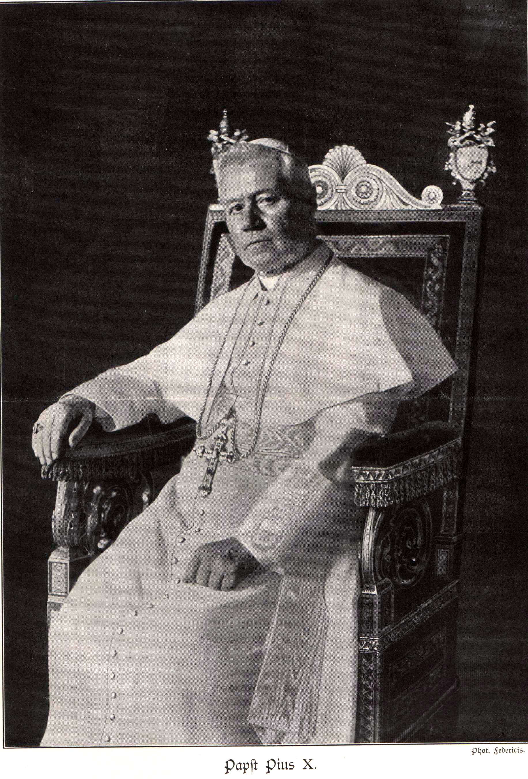 Fotografia portretowa papieża Piusa X z 1903 roku