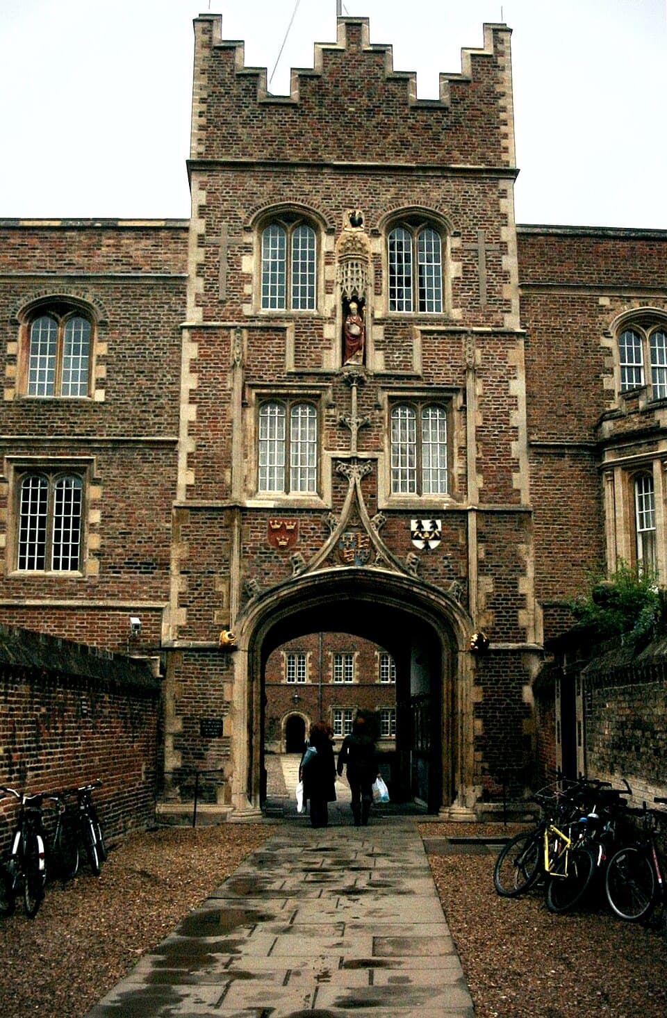 Main entrance of Jesus College, Cambridge